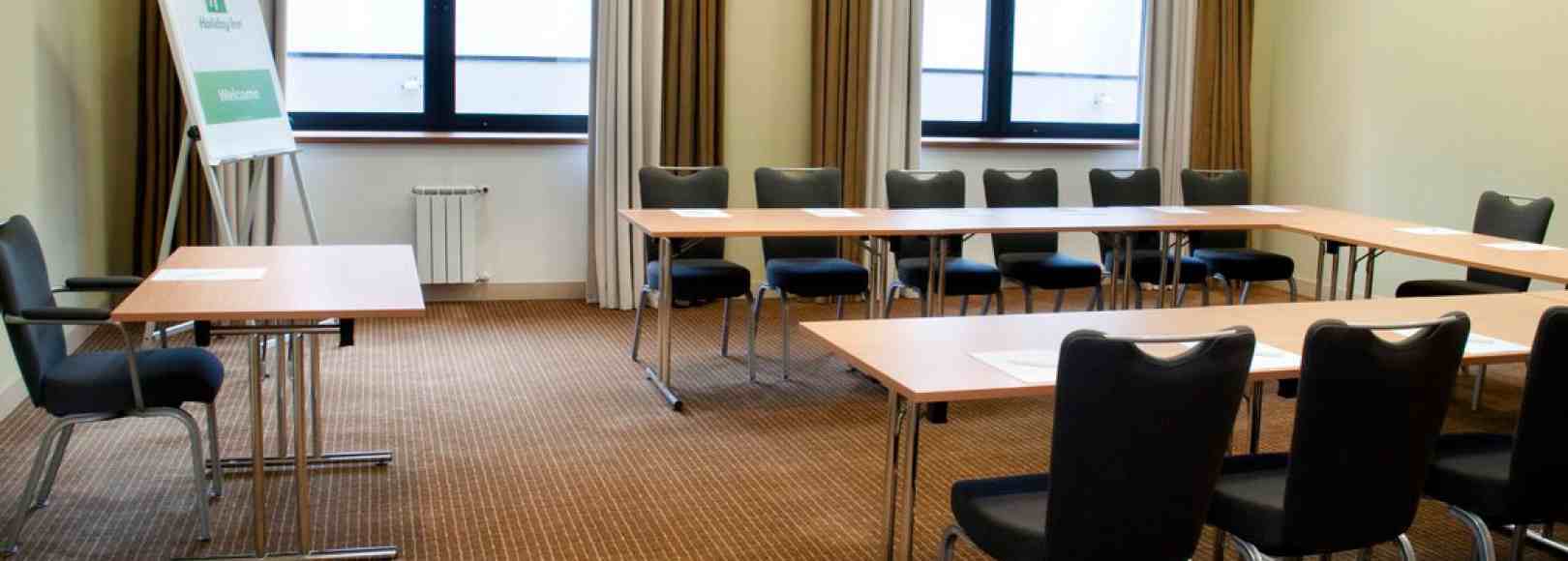 Фотография конференц-зала Саратов