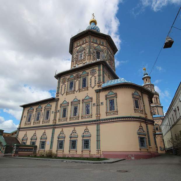 Фотографии храма 
            Петропавловский собор
