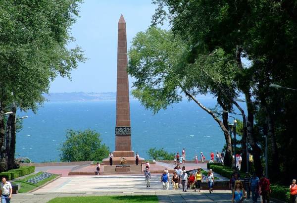 Фотография достопримечательности Аллея Славы