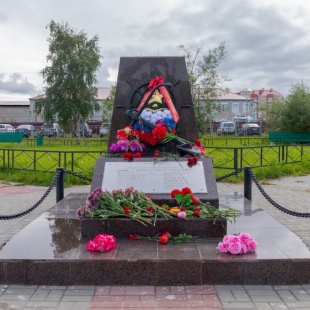 Фотография памятника Памятник Экипажу буксирного парохода Комсомолец