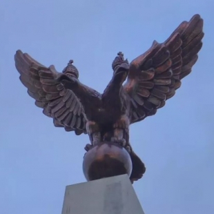 Фотография памятника Памятник Двуглавому орлу