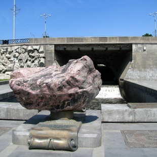Фотография памятника архитектуры Плотина Городского пруда на реке Исеть