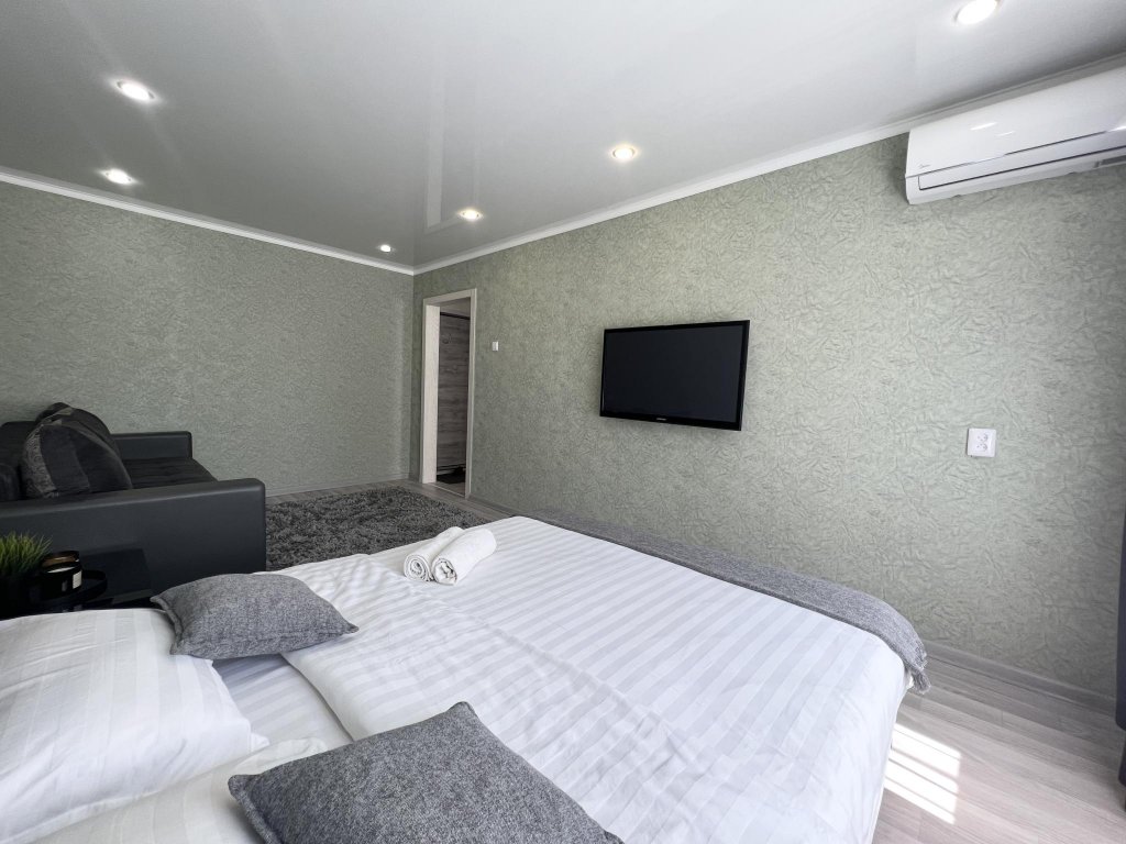 Фотография квартиры Live (Лайв) на улице Айманова 15