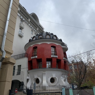 Фотография памятника архитектуры Дом-яйцо на улице Машкова