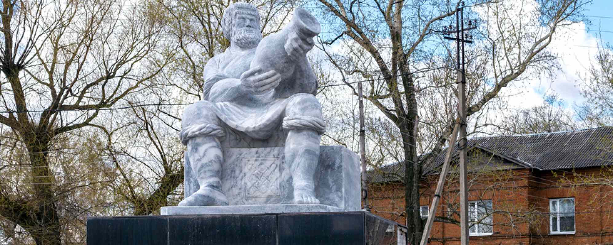 Фотографии памятника Памятник Д. Кирееву