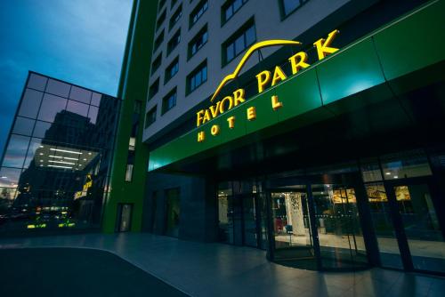 Фотографии гостиницы 
            Favor Park
