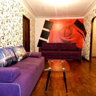 Фотография квартиры 2-room Apartment on Nezalezhnoi Ukrainy Street 3, by GrandHome