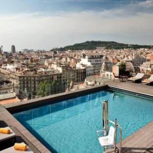 Фотографии гостиницы 
            NH Collection Barcelona Gran Hotel Calderon