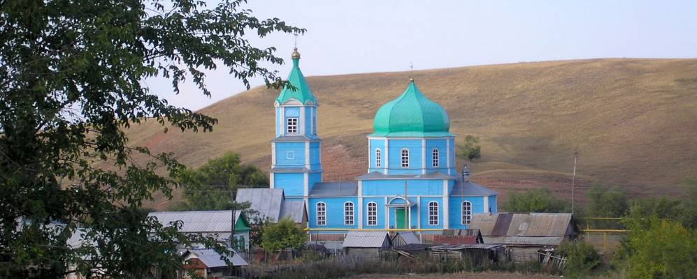 Село мала. Село Малое Ишуткино Исаклинского района Самарской области. Храм Михаила Архангела Ишуткино. Самарская область Исаклинский район Мордово Ишуткино. Малое Ишуткино Церковь.