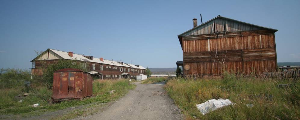 Поселок усть. Усть-Среднекан Магаданская область. Усть Среднекан поселок. П Усть Среднекан Магаданской области. Магадан Усть Среднекан.