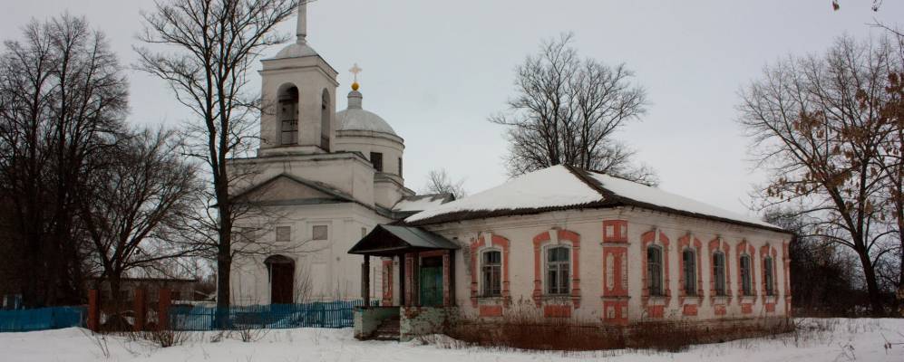 Села черкасское. Черкасское Поречное Суджанского Курской. Храм села Черкасское-Поречное Курской области. Село Поречное Суджанский район Курская область. Село Черкасское Поречное Курской области Суджанского.