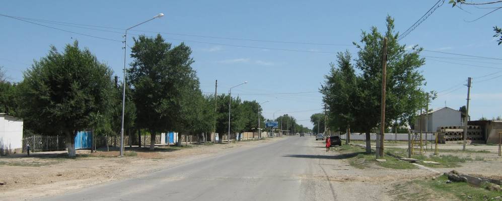 Чимкентская область где. Село Октябрьское Казахстан. Поселок Чулак Курган. Чулаккурган Казахстан. Южный Казахстан деревня.