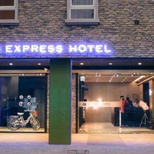 Фотографии гостиницы 
            Kiwi Express Hotel-Taichung Station II