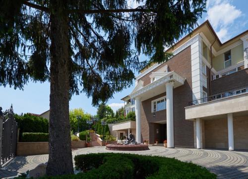 Фотография гостиницы Erla Villa