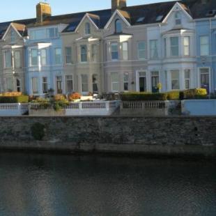 Фотография гостевого дома Period house on seafront, Bangor Co.Down