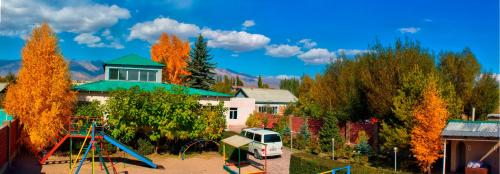 Фотографии гостевого дома 
            Tian-Shan Guest House