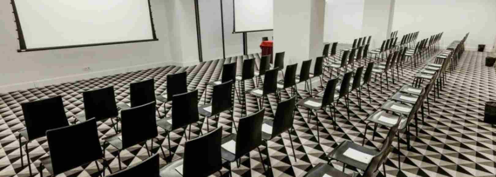 Фотография конференц-зала Мюнхен+Кельн+Дрезден