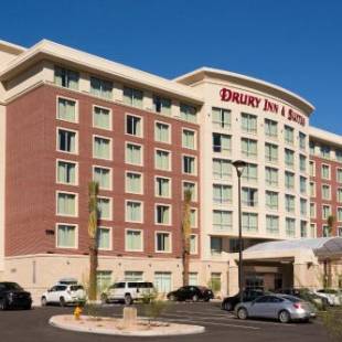 Фотографии гостиницы 
            Drury Inn & Suites Phoenix Tempe