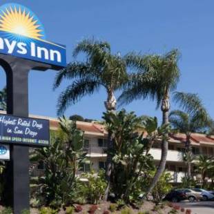 Фотографии гостиницы 
            Days Inn by Wyndham San Diego Hotel Circle