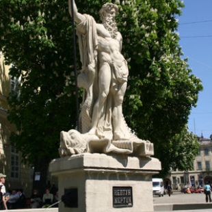 Фотография достопримечательности Четыре фонтана на площади Рынок
