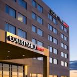 Фотография гостиницы Courtyard by Marriott Montreal Airport