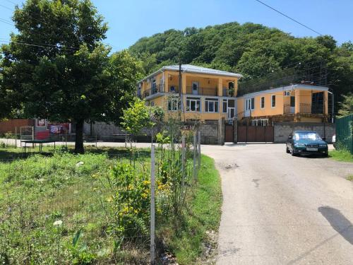 Фотография гостевого дома Мандариновый