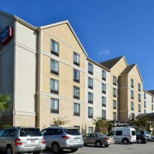 Фотографии гостиницы 
            TownePlace Suites Wilmington Wrightsville Beach