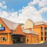 Фотография мотеля Days Inn by Wyndham Knoxville East