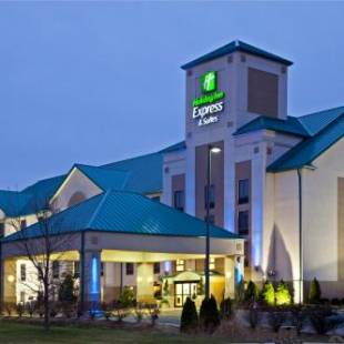 Фотографии гостиницы 
            Holiday Inn Express Hotel & Suites Louisville East, an IHG Hotel