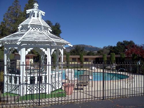 Фотография мотеля Apple Tree Inn