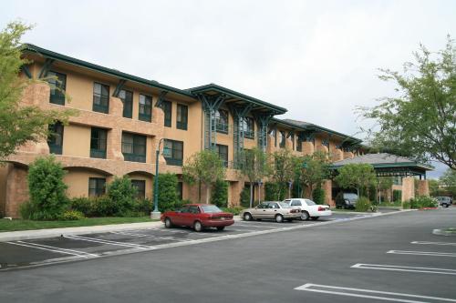Фотография гостиницы Hampton Inn & Suites Agoura Hills