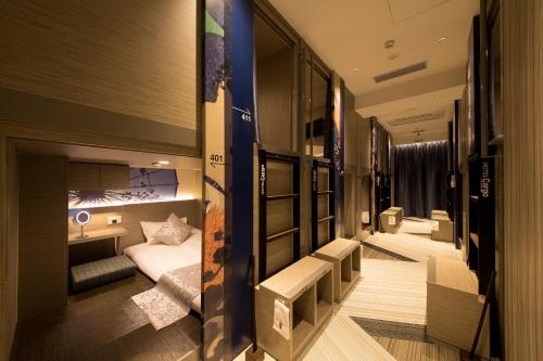 Фотографии хостела 
            HOTEL Cargo Shinsaibashi