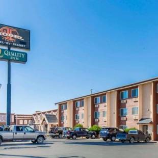 Фотографии гостиницы 
            Quality Inn Winnemucca- Model T Casino