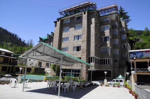 Фотографии гостиницы 
            Golden Tulip Manali