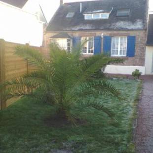 Фотографии гостевого дома 
            Maison de 3 chambres a Erquy a 500 m de la plage avec jardin clos