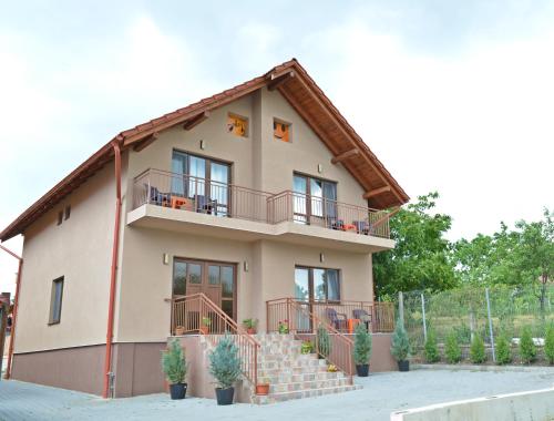 Фотография гостевого дома Pensiunea Smiley