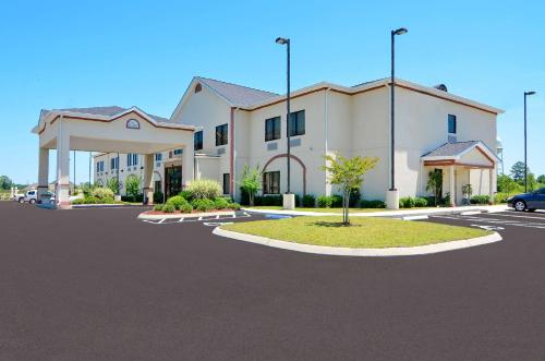 Фотография гостиницы Best Western Opp Inn