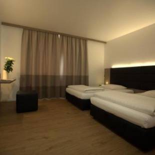 Фотографии гостиницы 
            Airport Hotel Walldorf