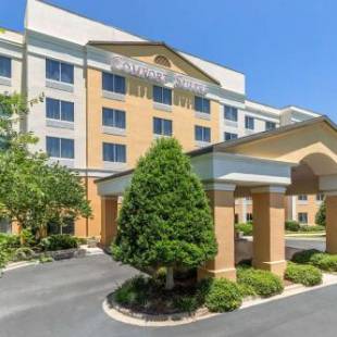 Фотографии гостиницы 
            Comfort Suites Gastonia - Charlotte