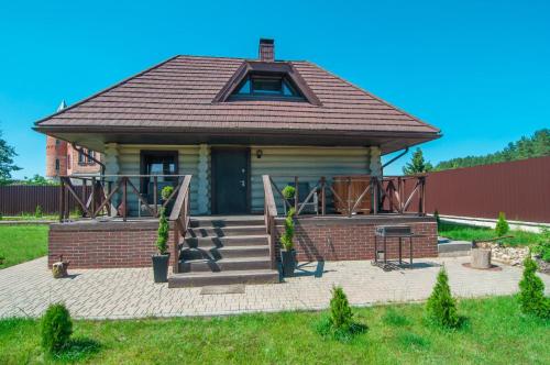 Фотография гостевого дома Дом на Школьной