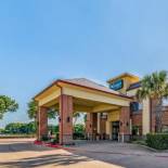 Фотография гостиницы Quality Inn West Plano - Dallas