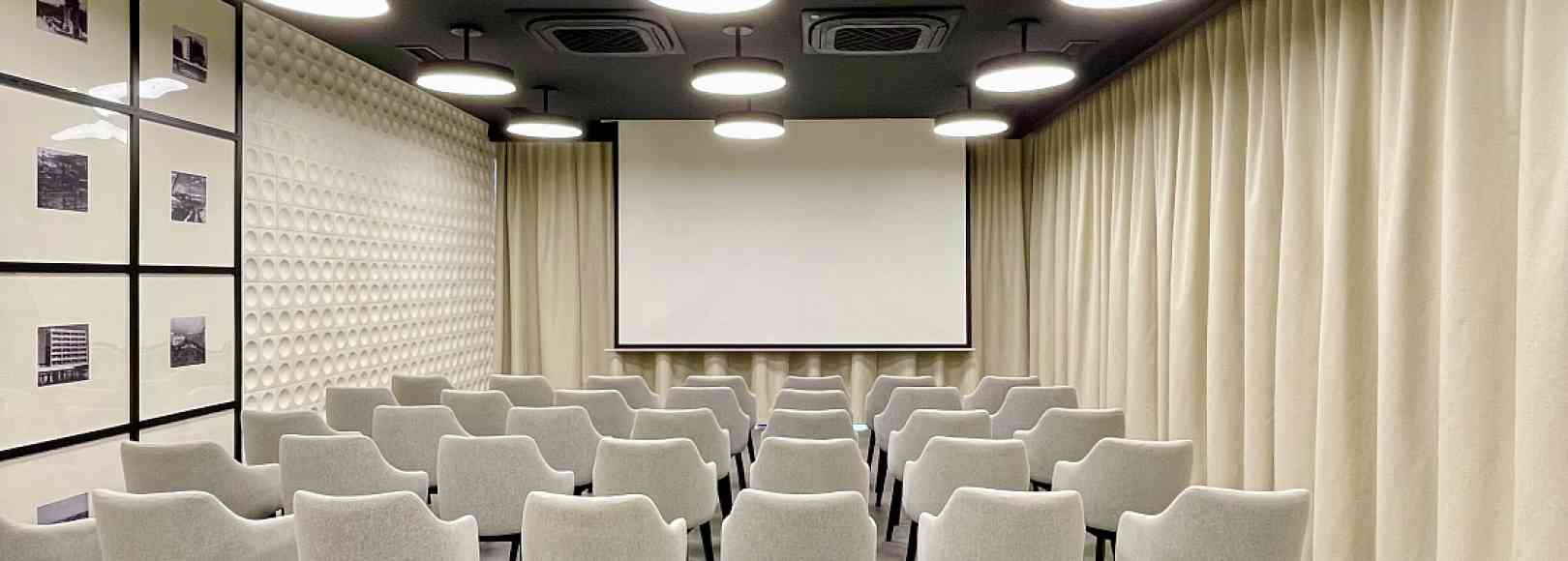 Фотография конференц-зала Милот