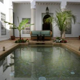 Фотографии гостевого дома 
            Riad Les Hibiscus