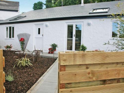 Фотография гостевого дома Godrevy Barn, HAYLE