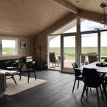 Фотография гостевого дома Hilltop Cabin Hekla - Golden Circle - Geysir - Mountain View