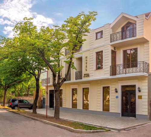 Фотография гостиницы Royal House