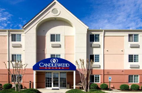 Фотография гостиницы Candlewood Suites Hopewell, an IHG Hotel