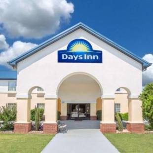 Фотографии гостиницы 
            Days Inn by Wyndham Lincoln