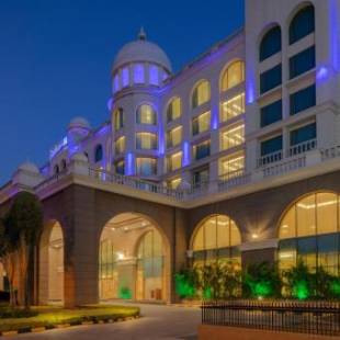 Фотографии гостиницы 
            Radisson Blu Plaza Hotel Mysore