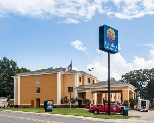 Фотография гостиницы Comfort Inn & Suites El Dorado